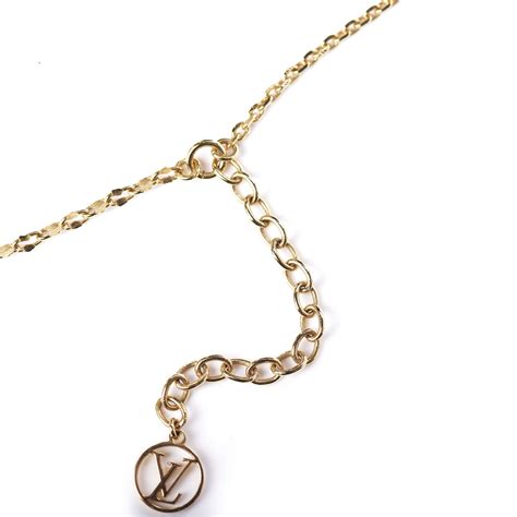 louis vuitton v necklace dupe